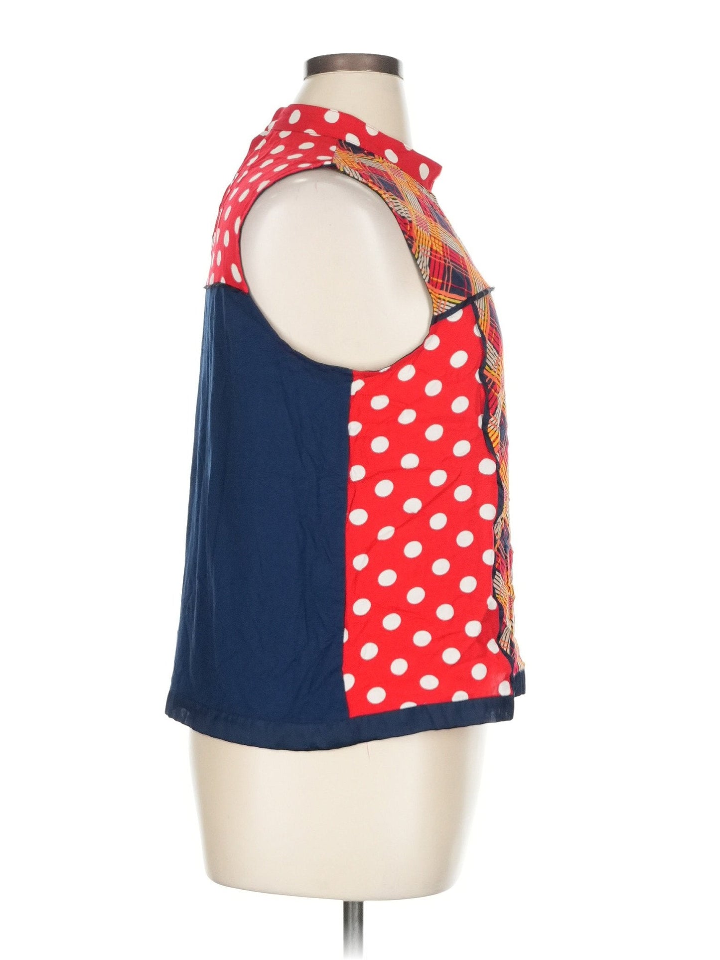 Sleeveless Blouse